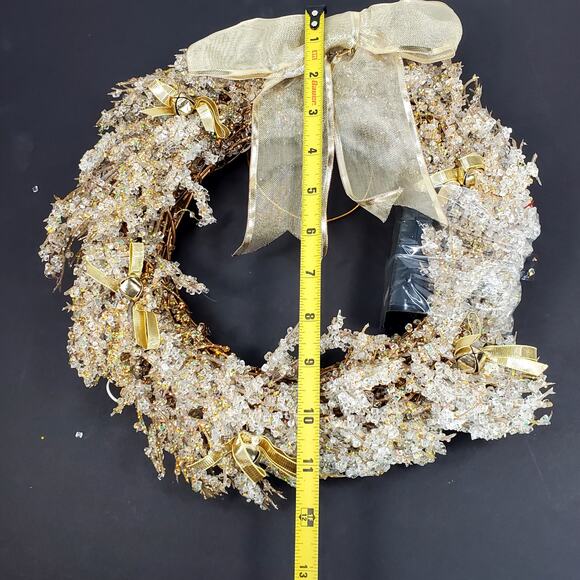 New Vtg Avon The Gift Collection Majestic Holiday Lighted Gold Crystal Wreath - Picture 4 of 8